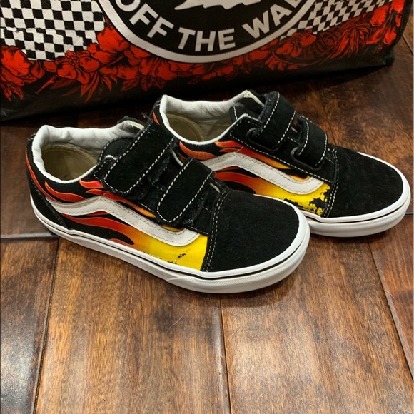 Vans Other - Van Flame Print Kids Sneakers Size 1.5